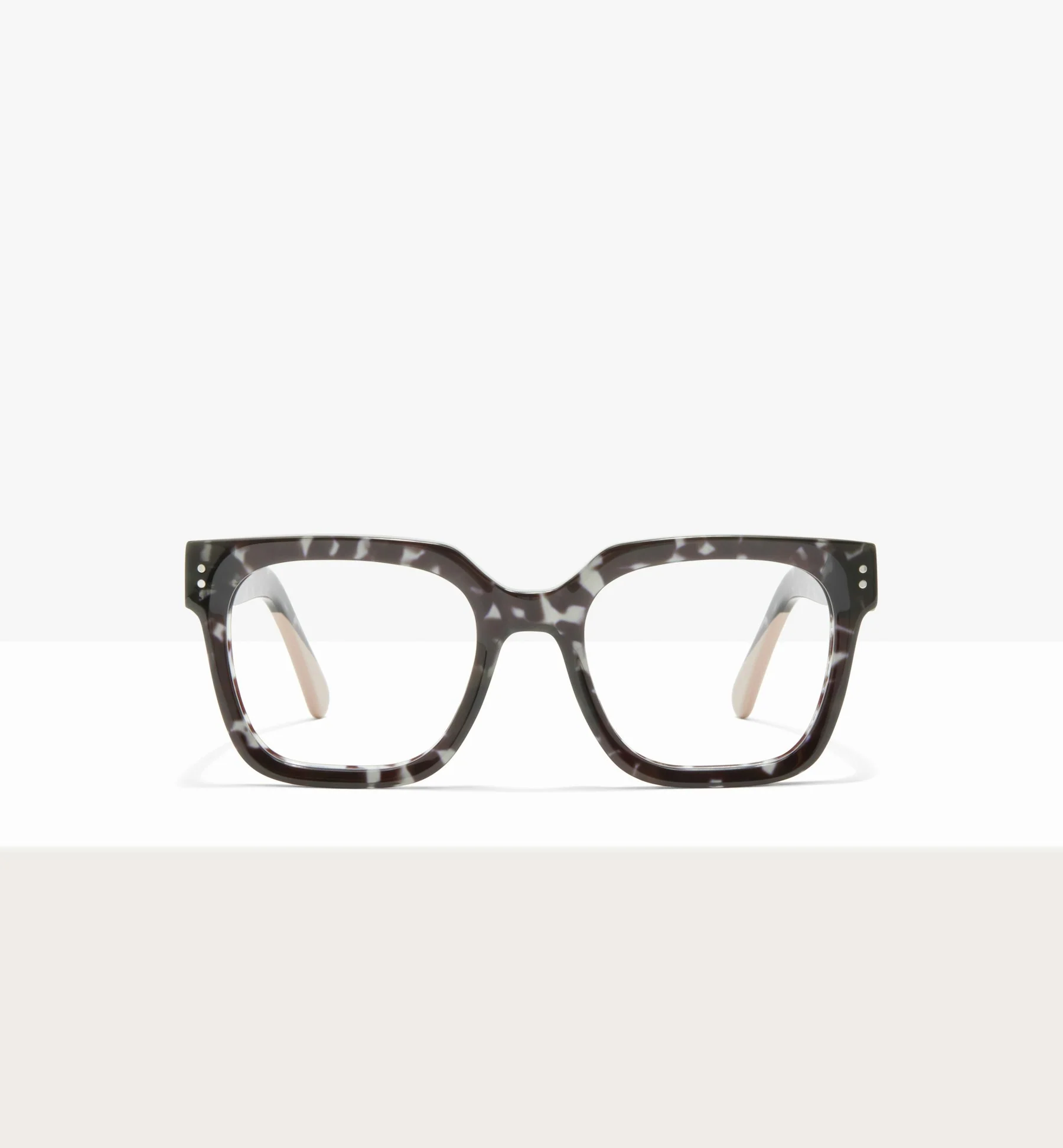 Alana - Image 14