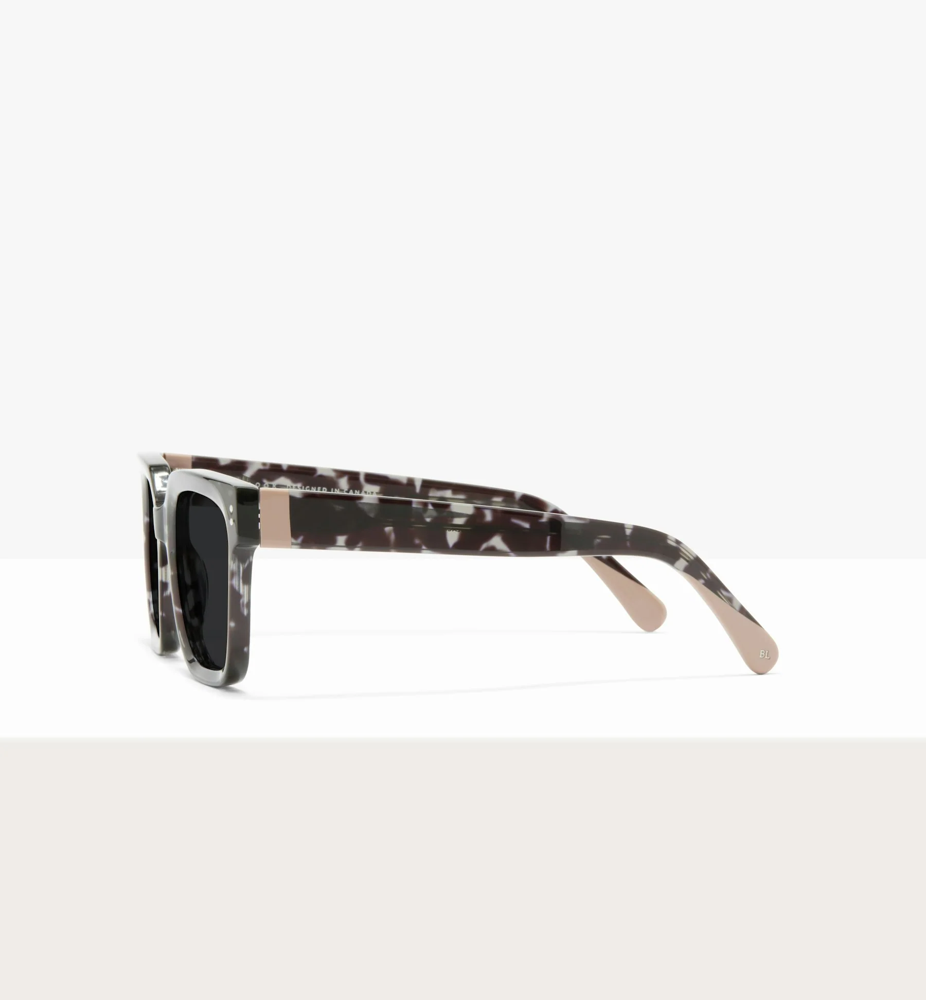 Alana - Image 12