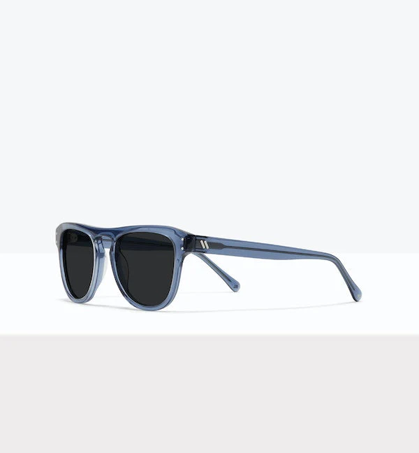 Attire - Image 6