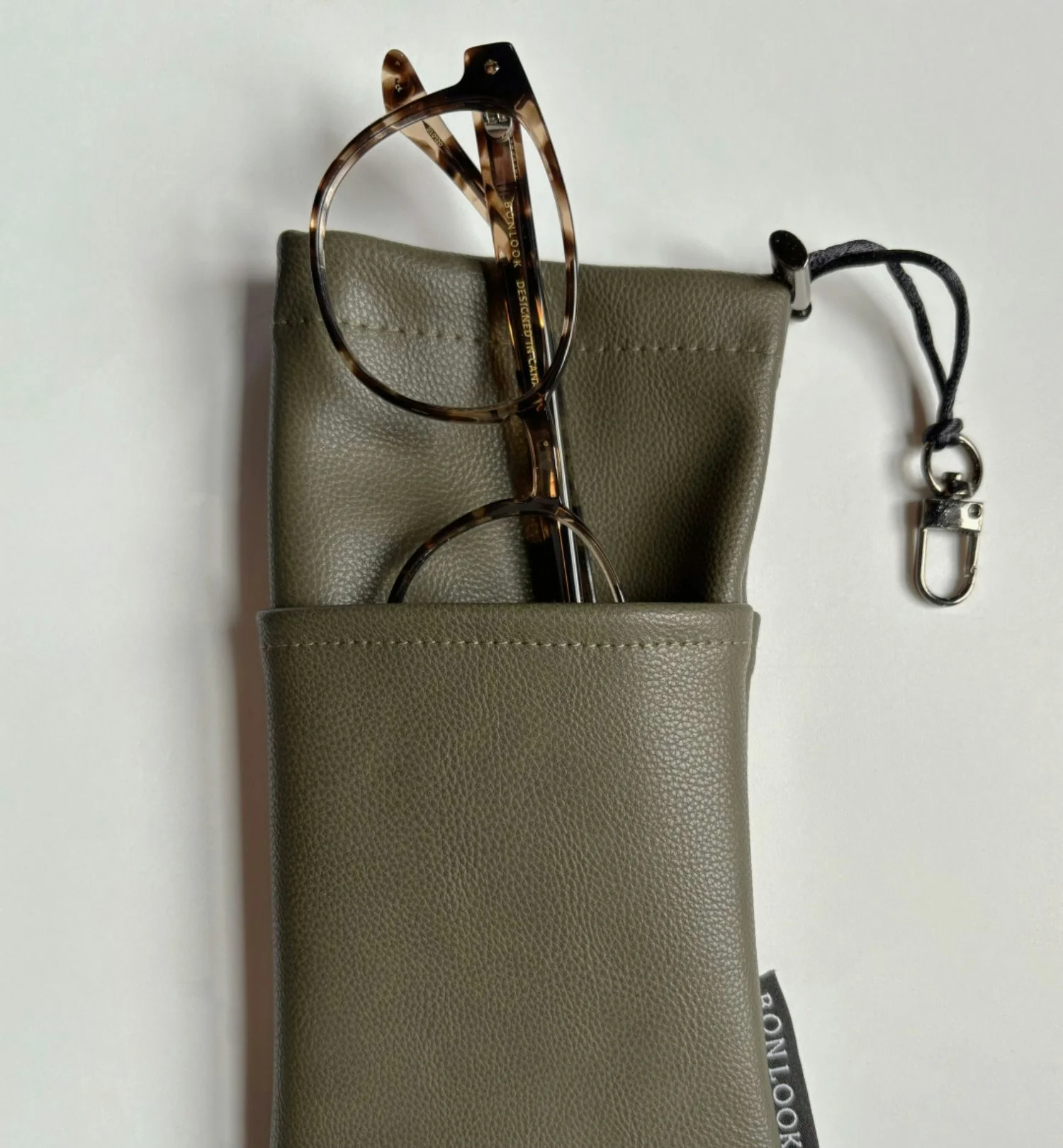 BonLook 3 Pocket Pouch - Image 3