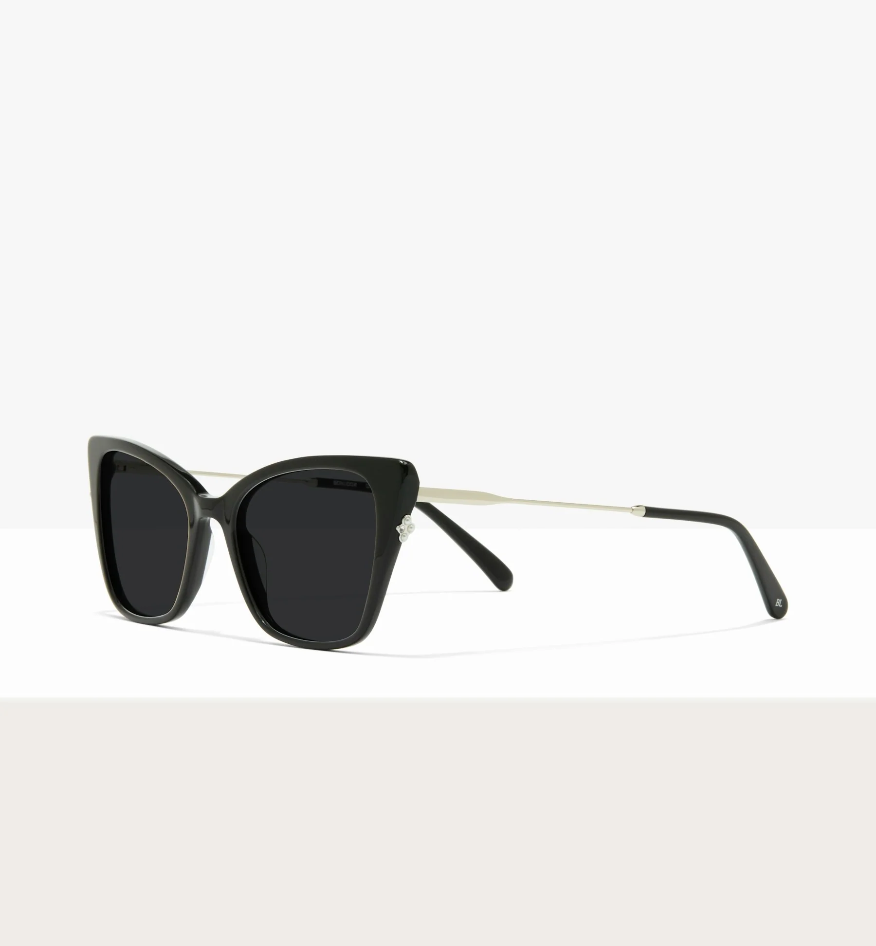 Glisten - Image 9