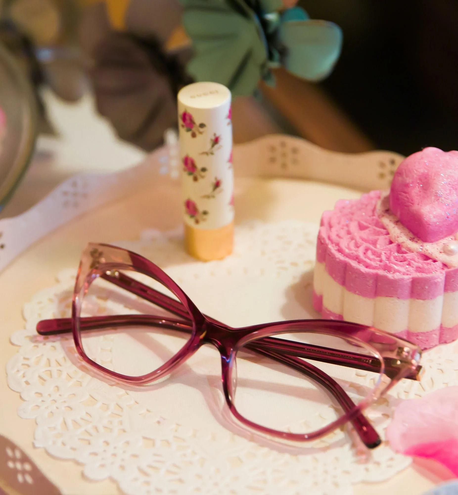 Gossip - Image 12
