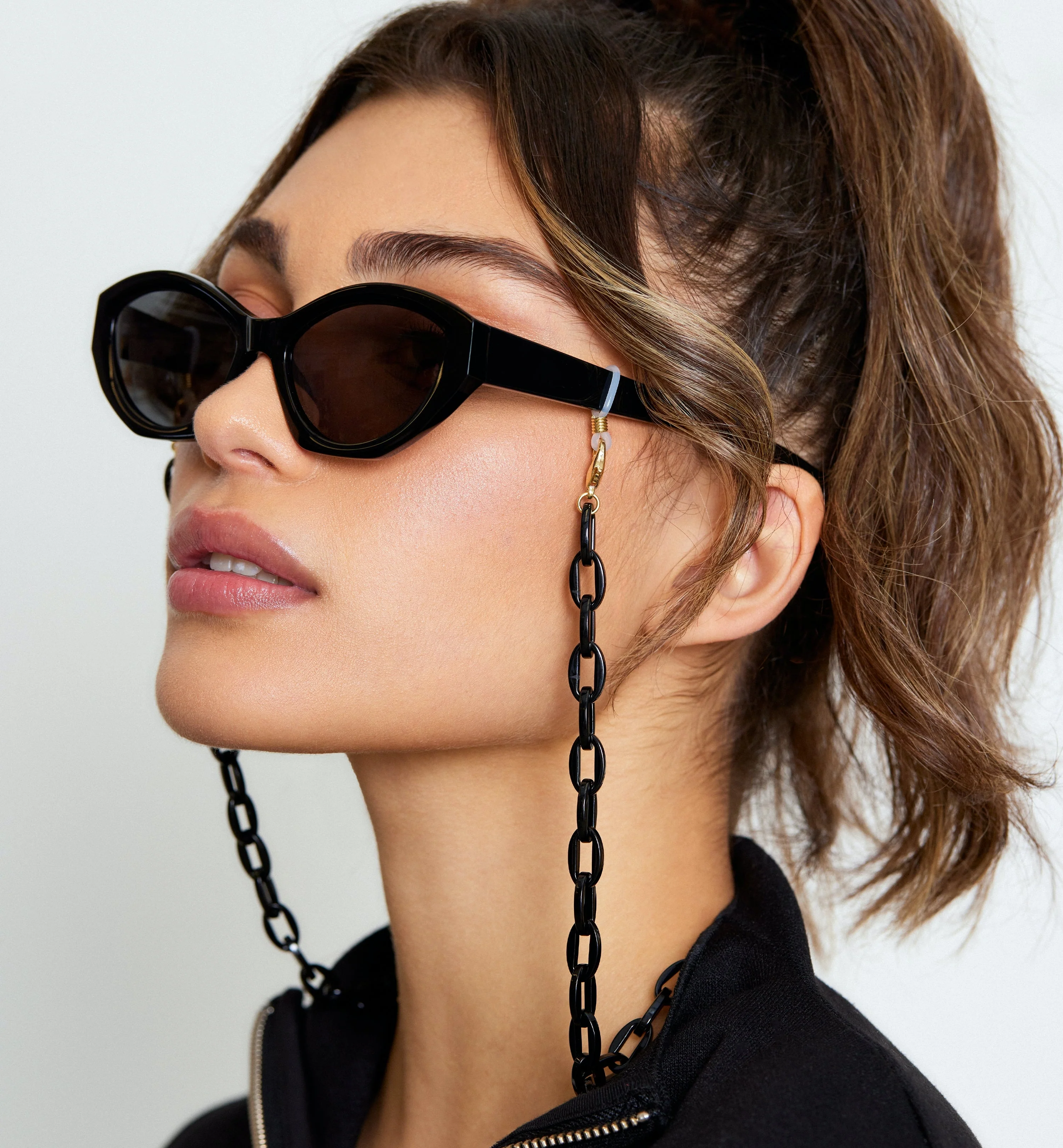 Small Link Acetate Eyewear Chain - Image 4